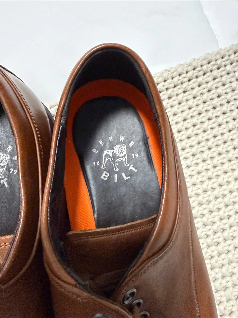 Brown Leather Lace-Up Dress Shoes